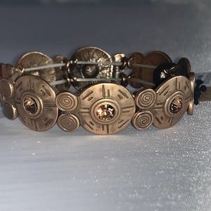 Rain bracelet topaz rhinestone center‎ NWT